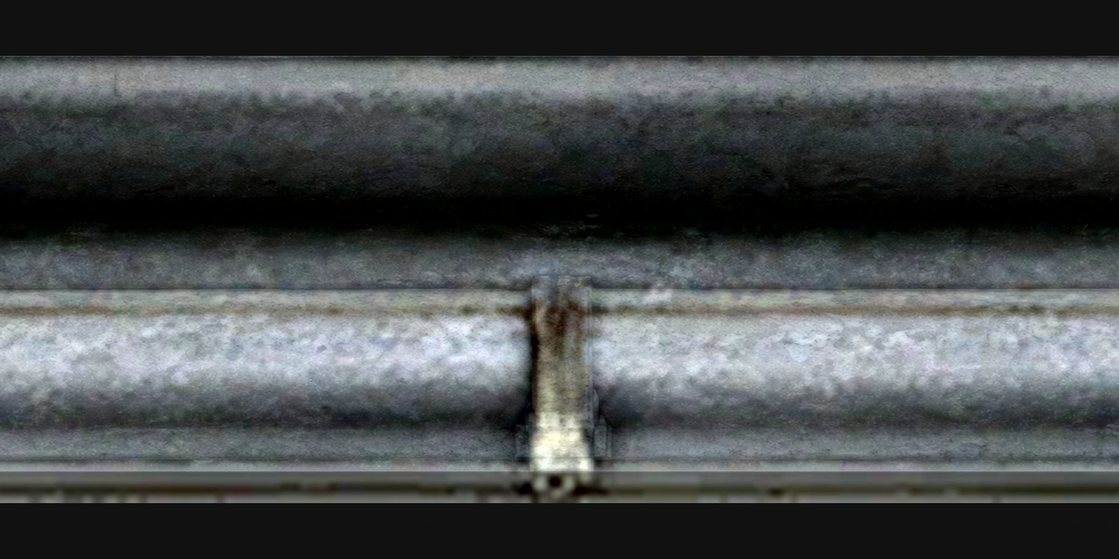 Updated RoofMetal 06 pipes with oxidation and defined clamps